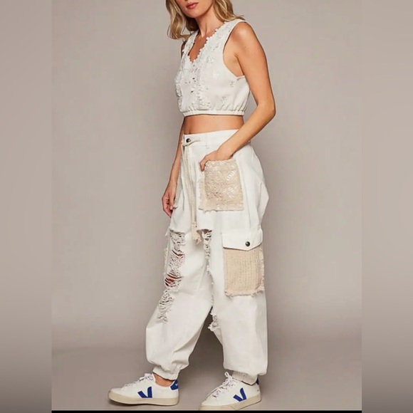 Pol Embroidered Cream Gauze Joggers